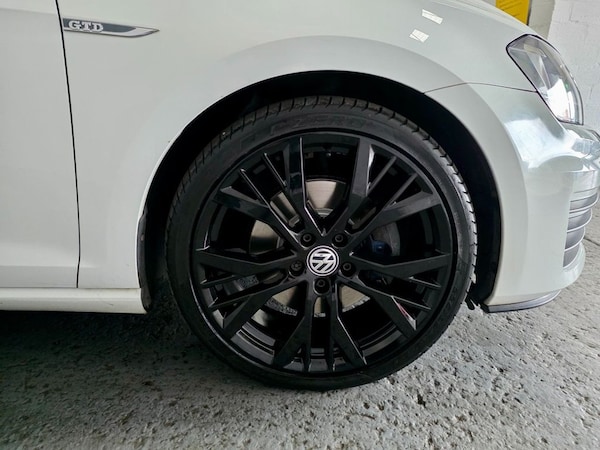 Used Volkswagen Golf 2015 for sale - 76178345: Photo 8