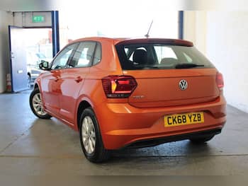 Used Volkswagen Polo 2018 for sale - 79749427: Photo