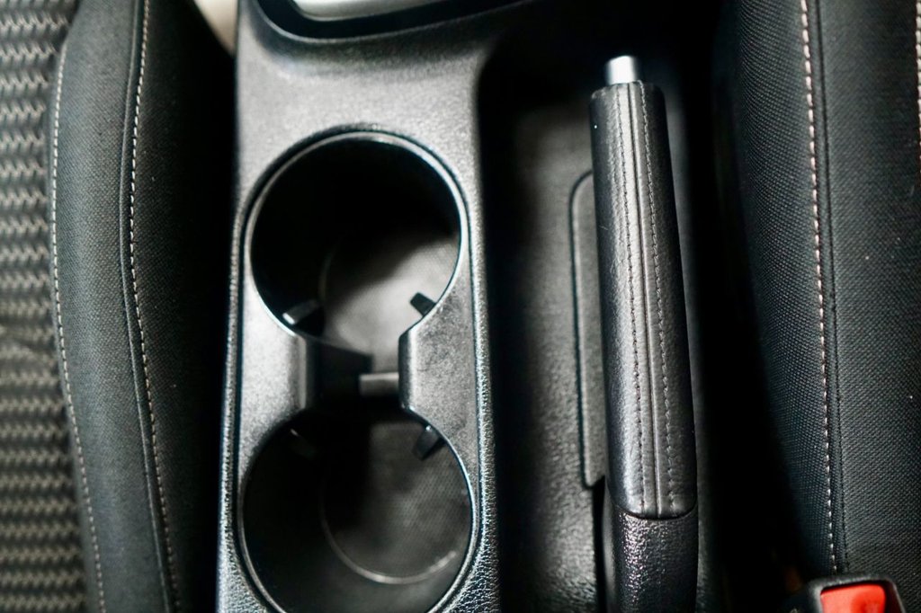 Used Kia Stonic 2018 for sale - 77826739: Photo 33