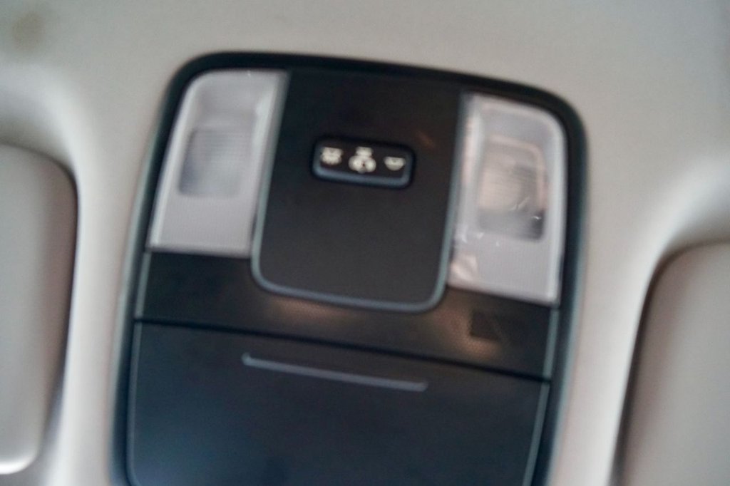 Used Kia Stonic 2018 for sale - 77826739: Photo 39