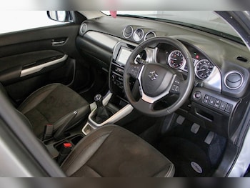 Used Suzuki Vitara 2018 for sale - 79598963: Photo