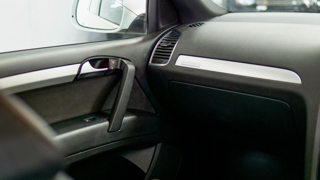 Used Audi Q7 2015 for sale - 77820889: Photo 30