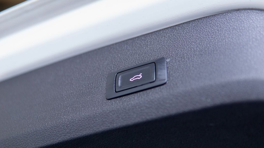 Used Audi Q7 2015 for sale - 77820889: Photo 37