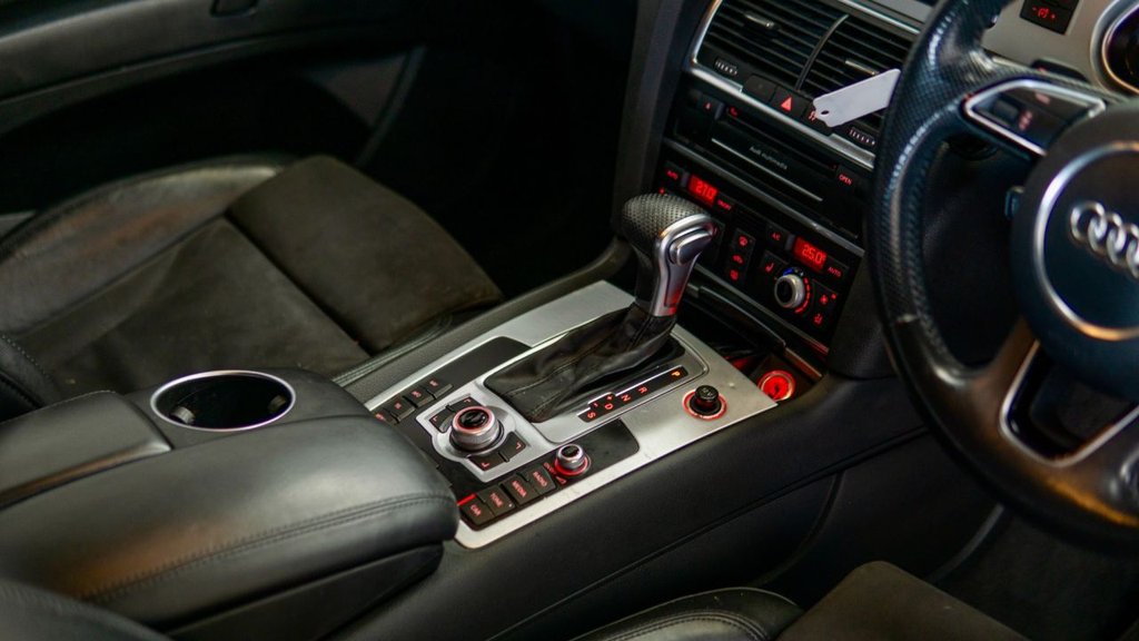 Used Audi Q7 2015 for sale - 77820889: Photo 42