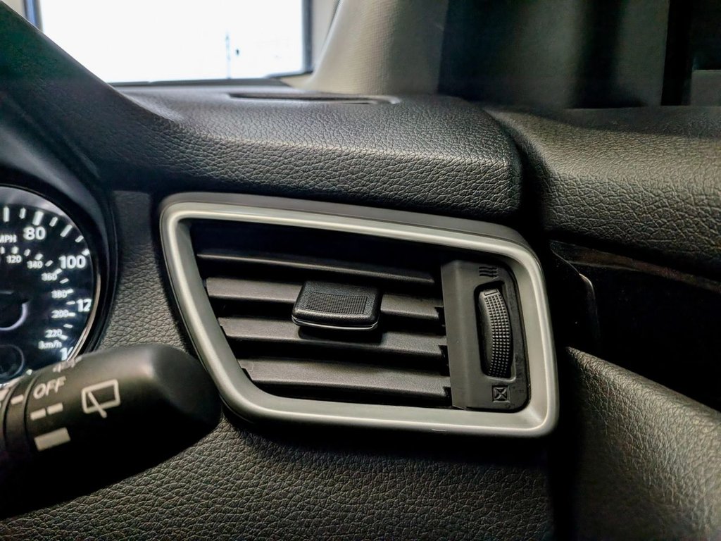 Used Nissan Qashqai 2016 for sale - 77685260: Photo 27