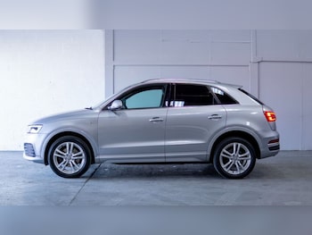 Used Audi Q3 2015 for sale - 77399876: Photo