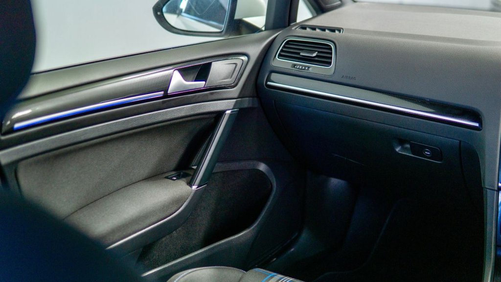 Used Volkswagen Golf 2016 for sale - 78017677: Photo 28