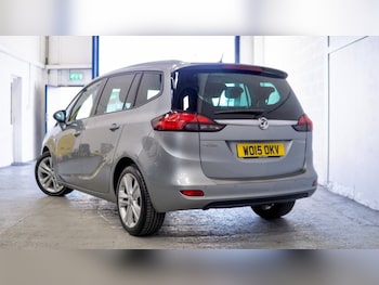 Used Vauxhall Zafira Tourer 2015 for sale - 77936379: Photo