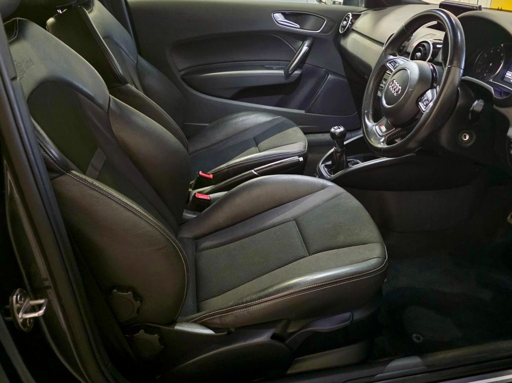 Used Audi A1 2015 for sale - 76783778: Photo 4