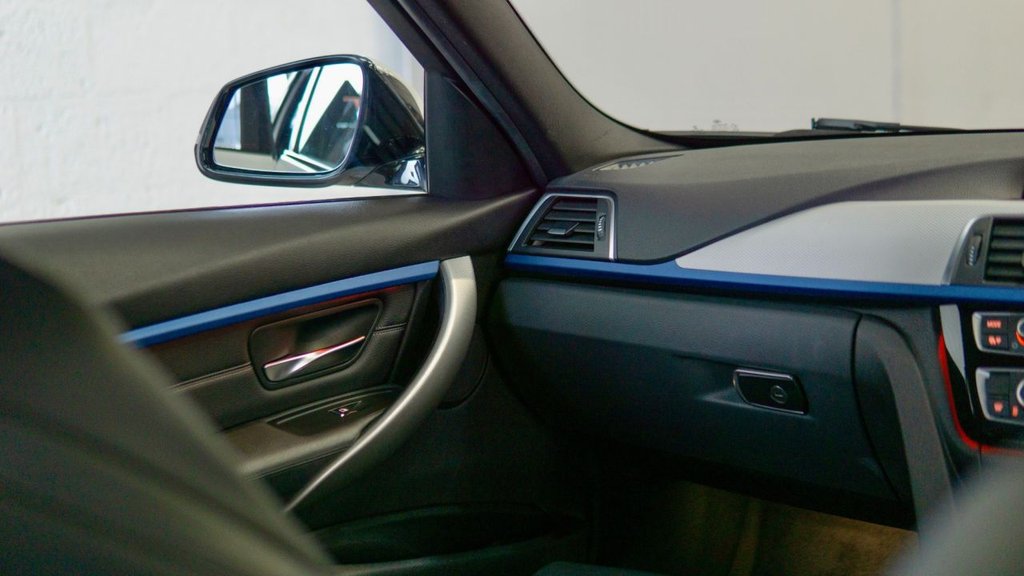 Used BMW 3 Series 2015 for sale - 77771008: Photo 23