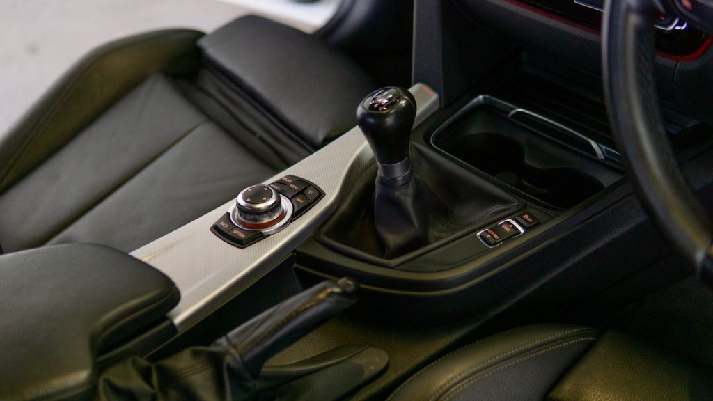 Used BMW 3 Series 2015 for sale - 77771008: Photo 40