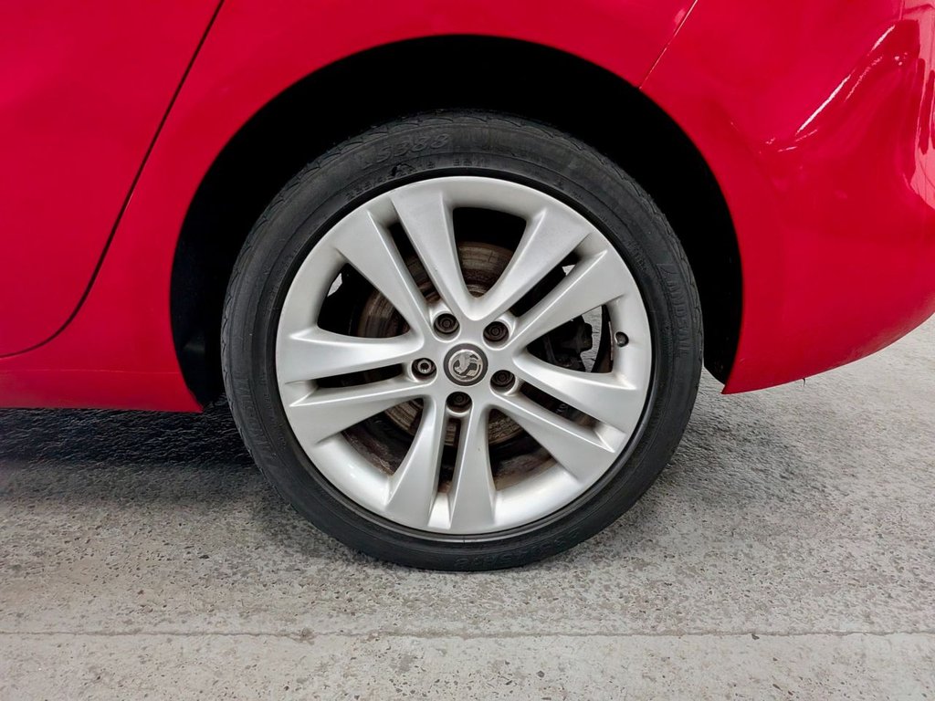 Used Vauxhall Zafira Tourer 2013 for sale - 77636779: Photo 14