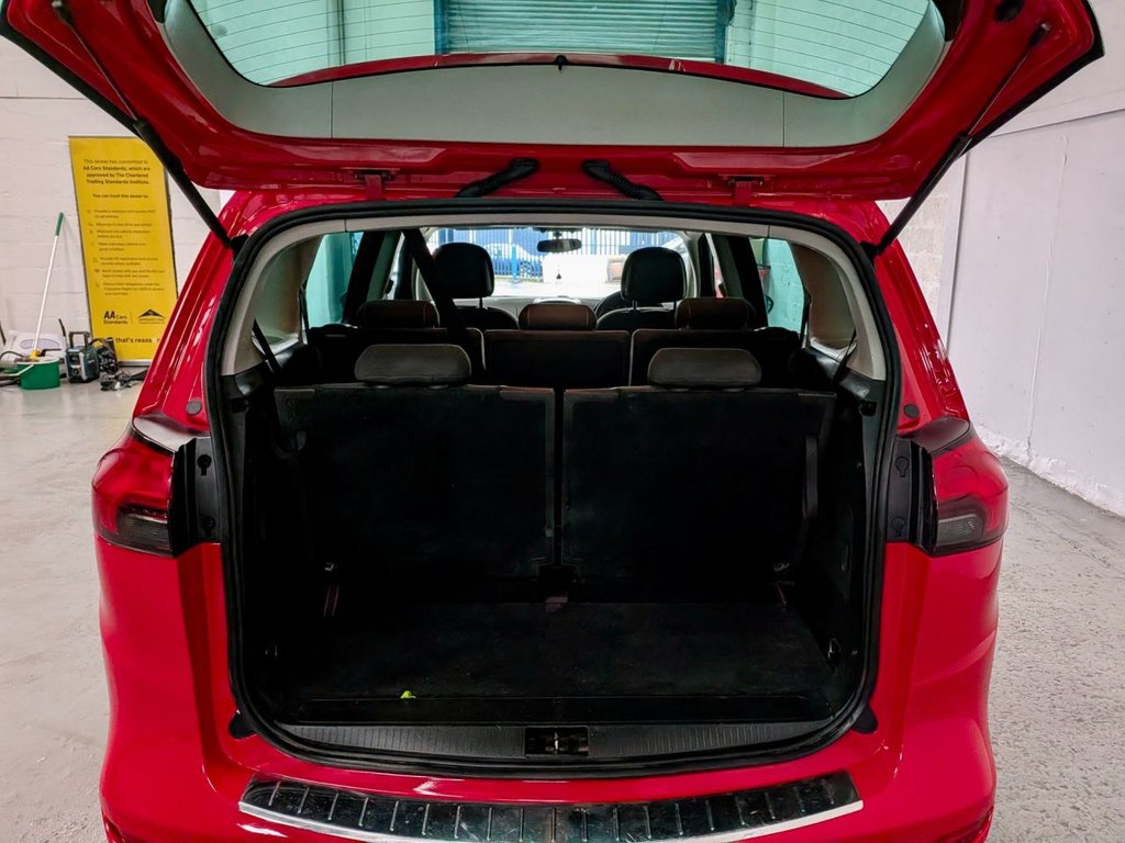 Used Vauxhall Zafira Tourer 2013 for sale - 77636779: Photo 29