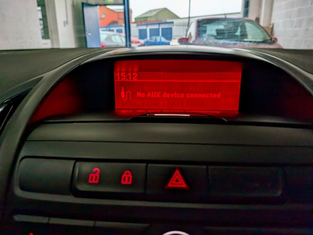 Used Vauxhall Zafira Tourer 2013 for sale - 77636779: Photo 41