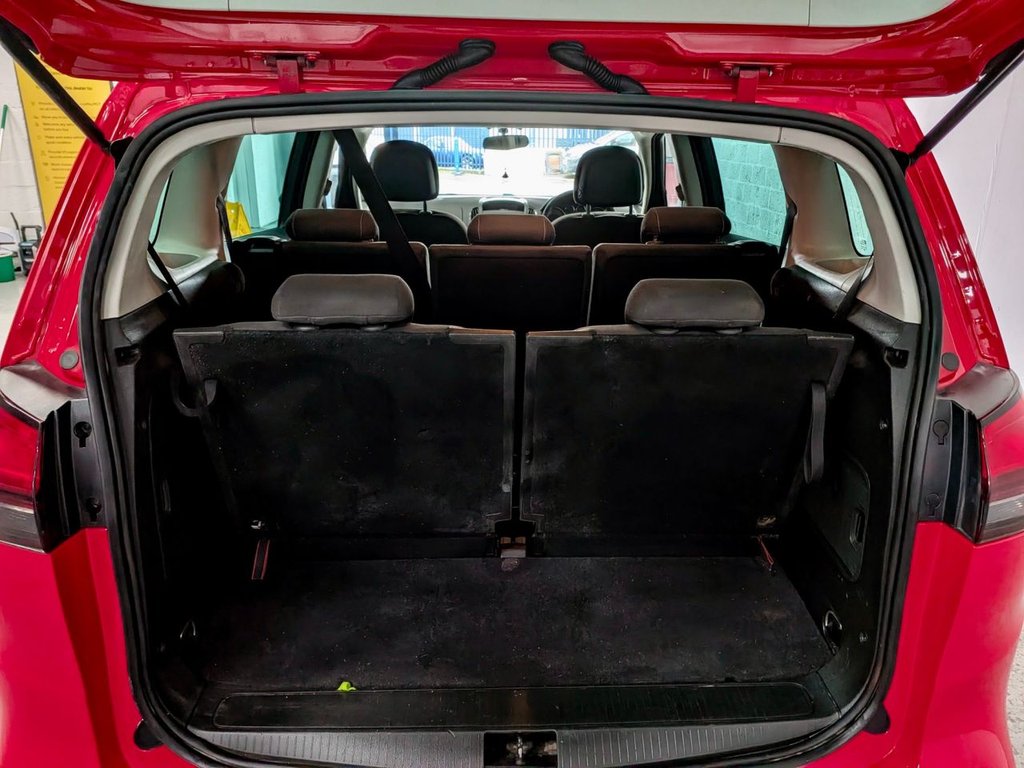 Used Vauxhall Zafira Tourer 2013 for sale - 77636779: Photo 8