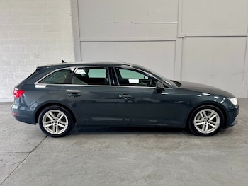 Used Audi A4 Avant 2016 for sale - 76372437: Photo