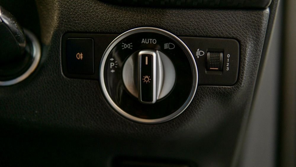 Used Mercedes-Benz A-Class 2016 for sale - 76368064: Photo 33