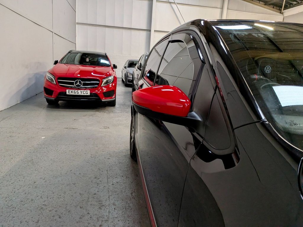 Used Volkswagen up! 2018 for sale - 77042555: Photo 14