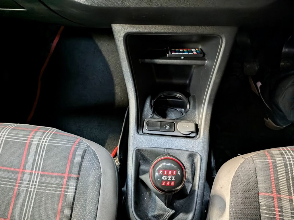 Used Volkswagen up! 2018 for sale - 77042555: Photo 25