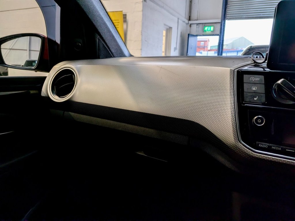 Used Volkswagen up! 2018 for sale - 77042555: Photo 27