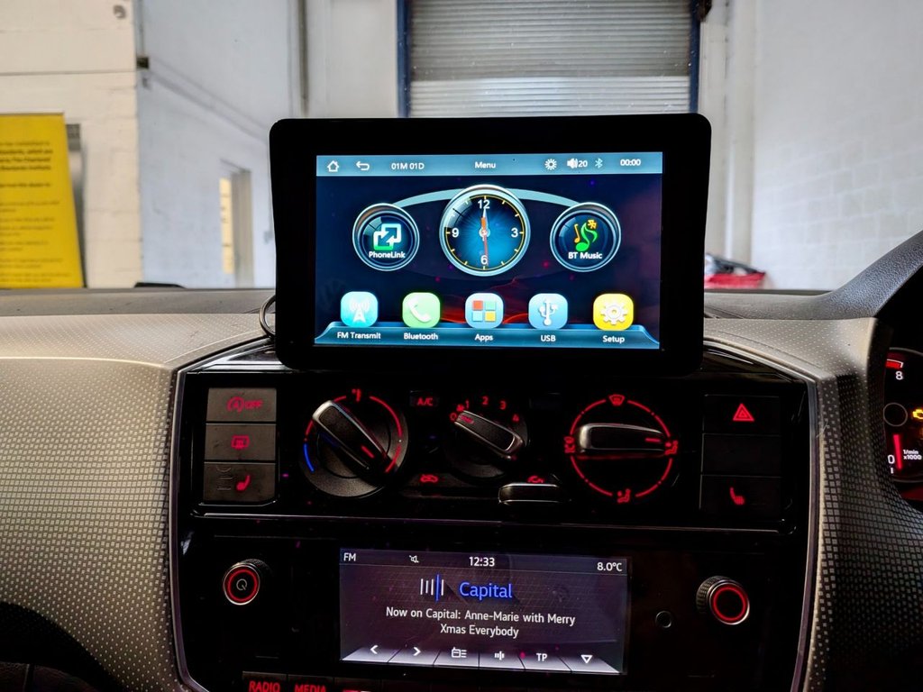 Used Volkswagen up! 2018 for sale - 77042555: Photo 30