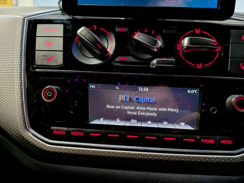 Used Volkswagen up! 2018 for sale - 77042555: Photo 33