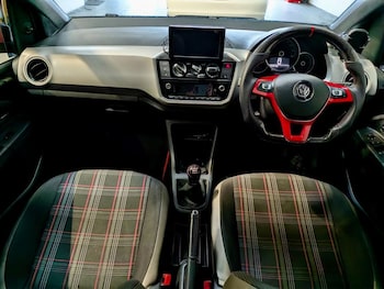 Used Volkswagen up! 2018 for sale - 77042555: Photo