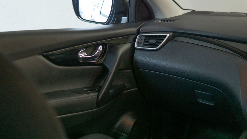 Used Nissan Qashqai 2015 for sale - 77383823: Photo 22