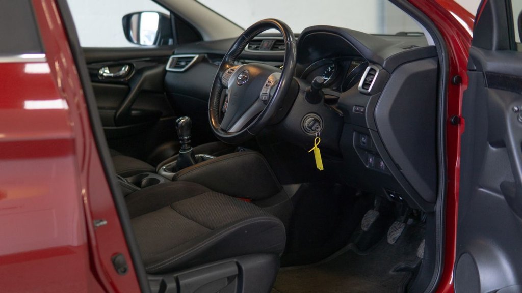 Used Nissan Qashqai 2015 for sale - 77383823: Photo 25