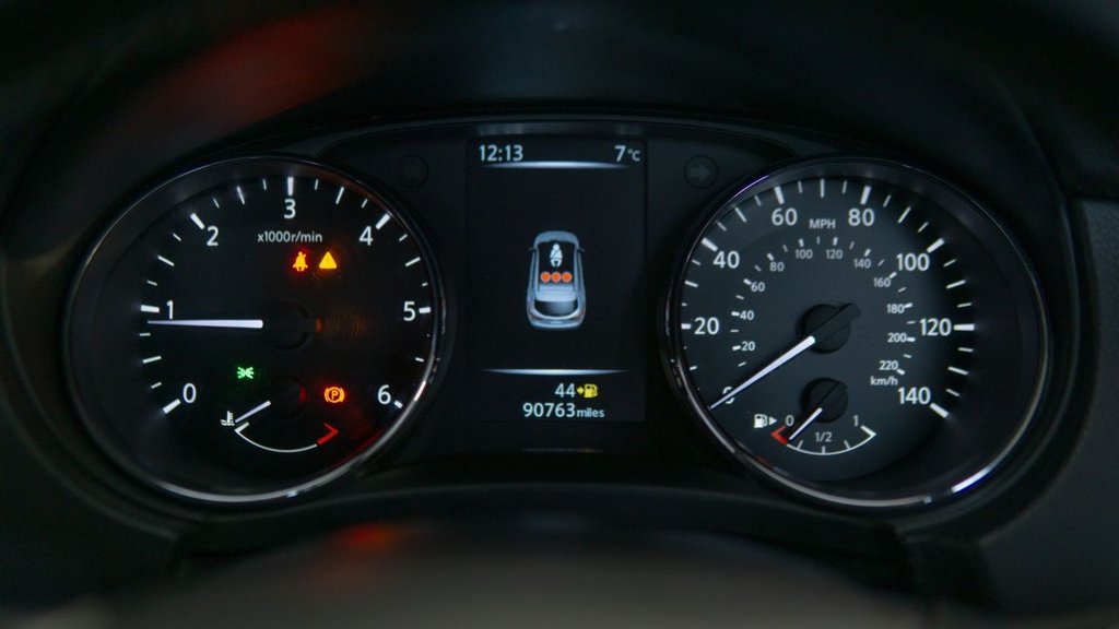 Used Nissan Qashqai 2015 for sale - 77383823: Photo 40