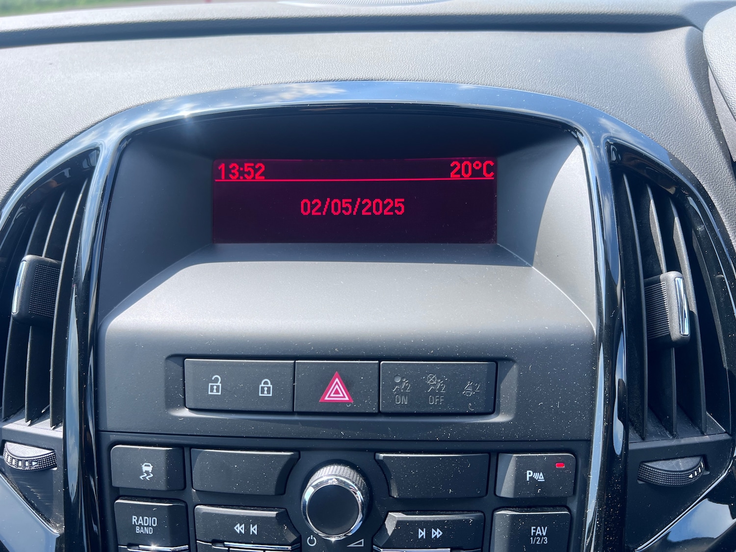 Used Vauxhall Astra for sale - 77555391: Photo 17