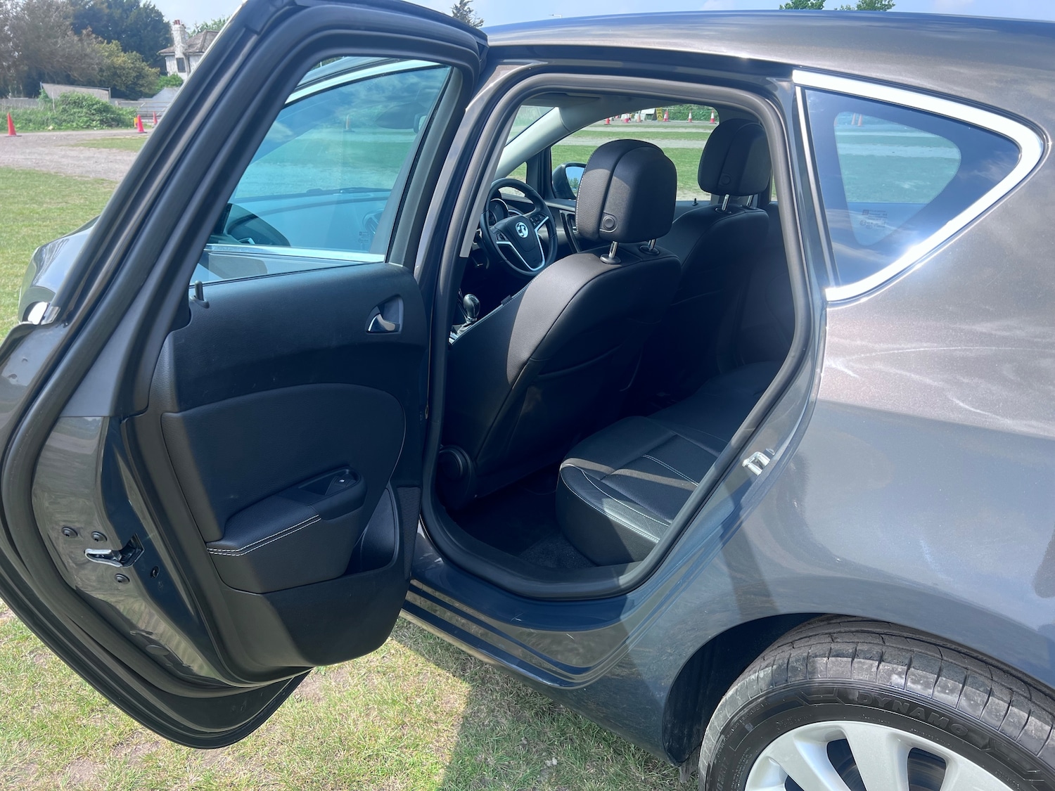 Used Vauxhall Astra for sale - 77555391: Photo 28