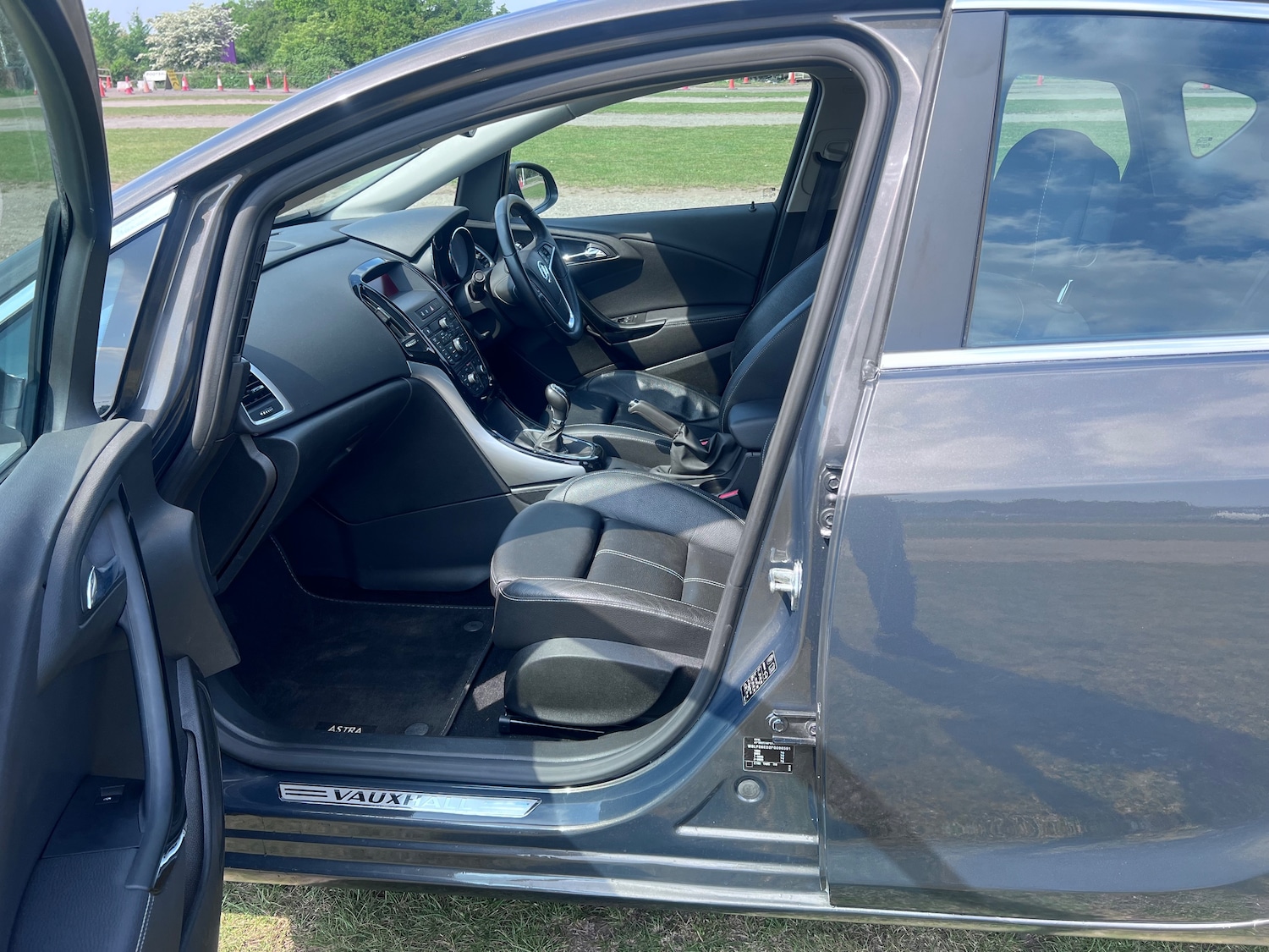 Used Vauxhall Astra for sale - 77555391: Photo 30