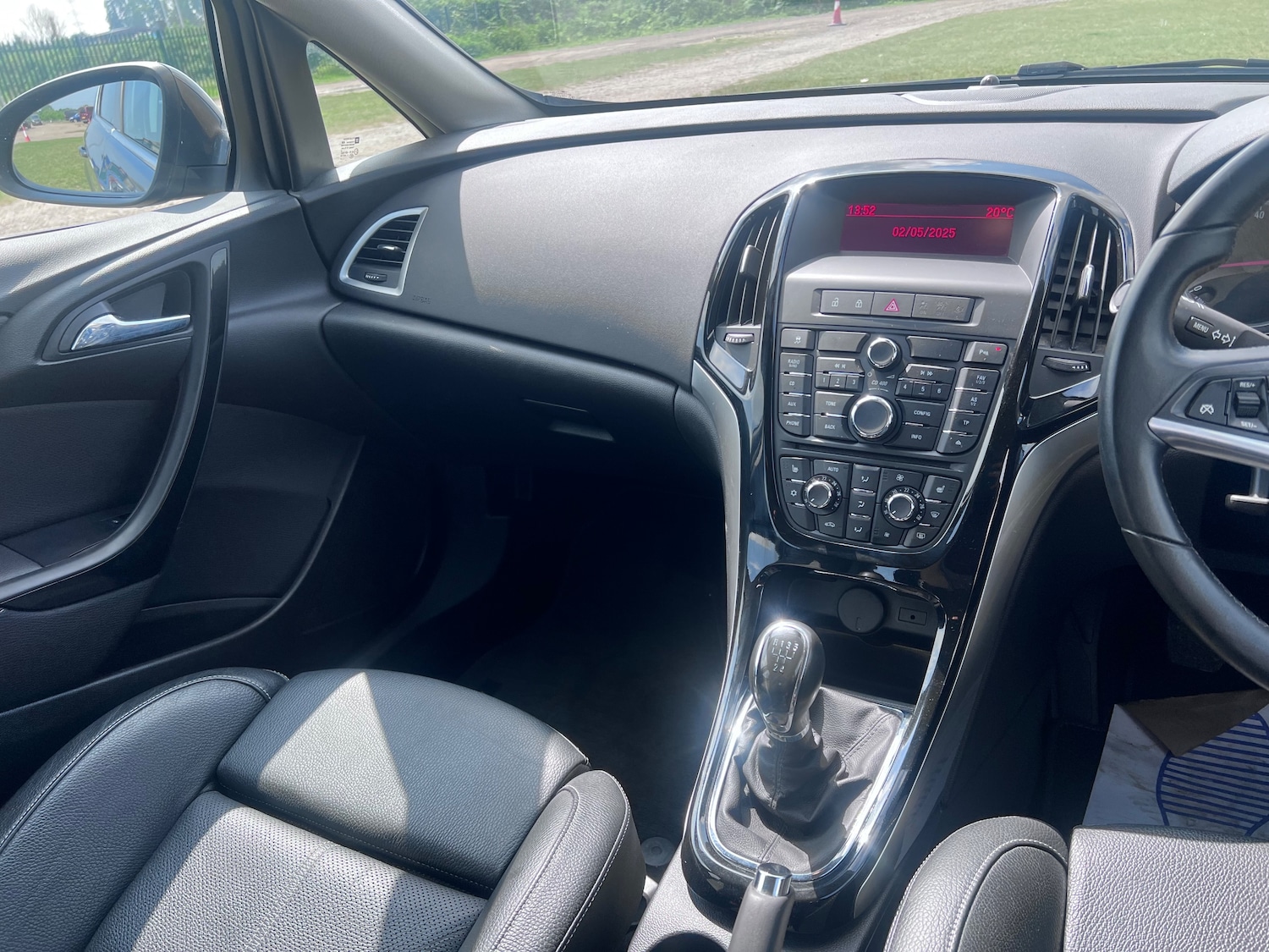 Used Vauxhall Astra for sale - 77555391: Photo 9