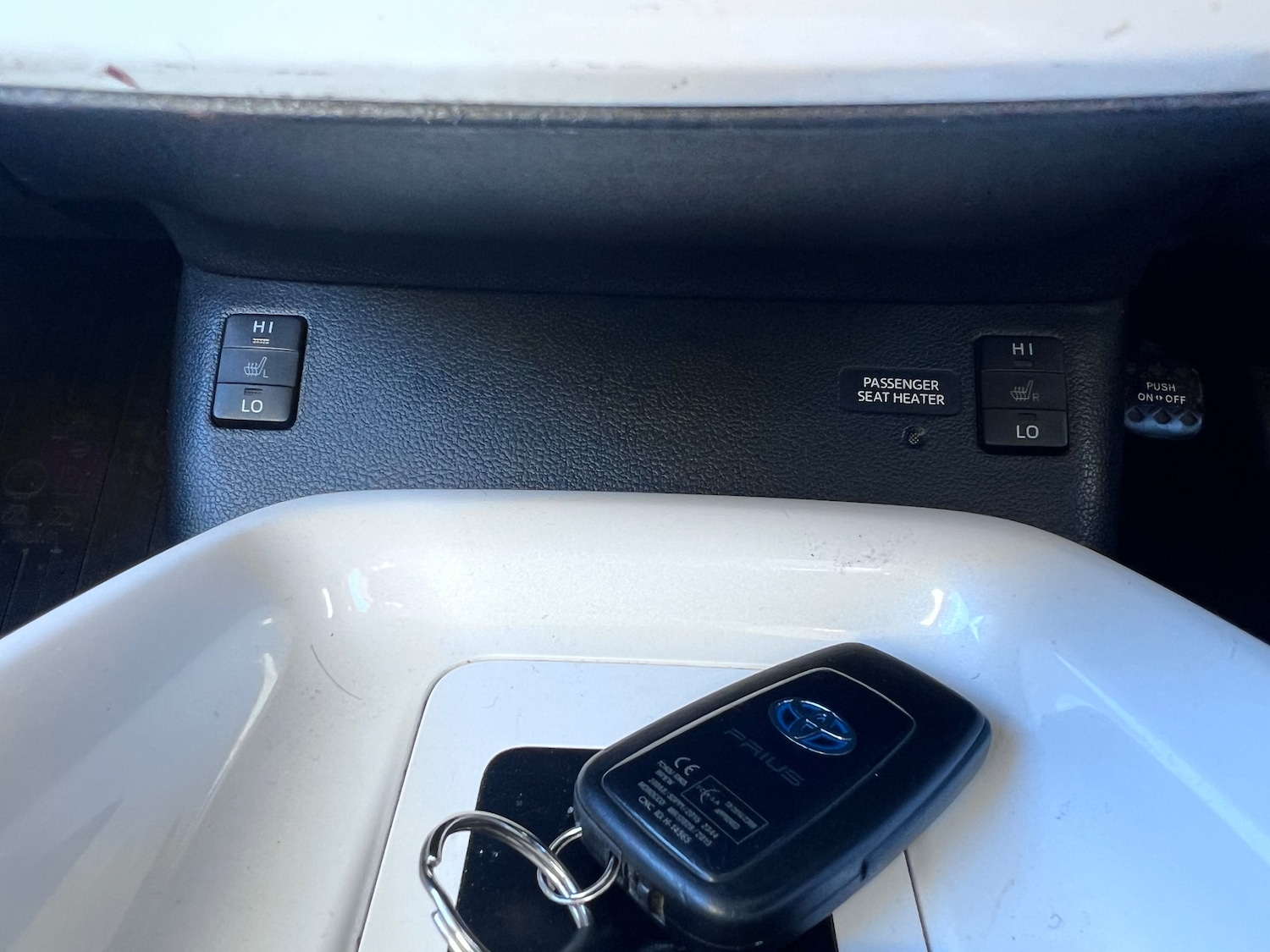 Used Toyota Prius 2016 for sale - 76661182: Photo 18