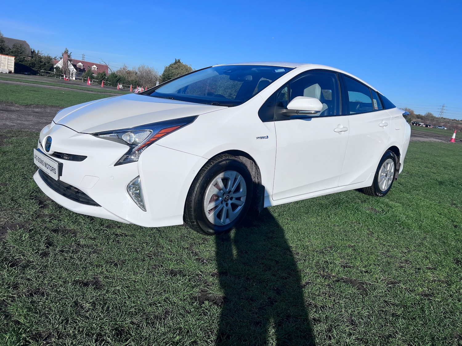 Used Toyota Prius 2016 for sale - 76661182: Photo 2