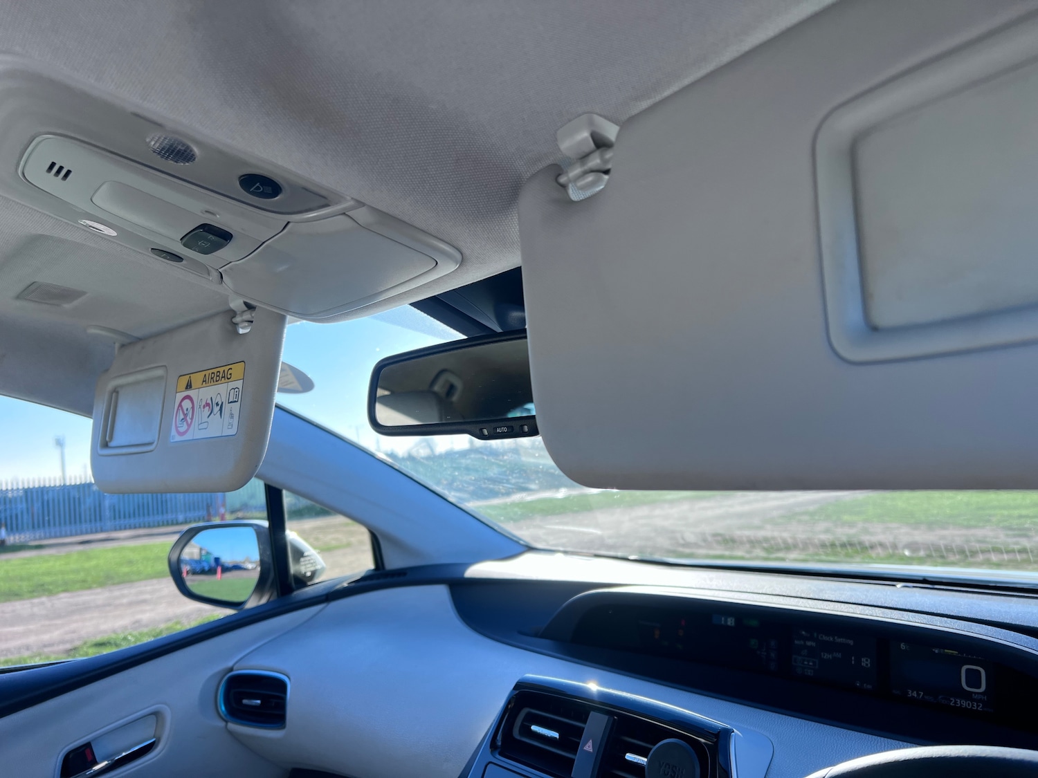 Used Toyota Prius 2016 for sale - 76661182: Photo 22