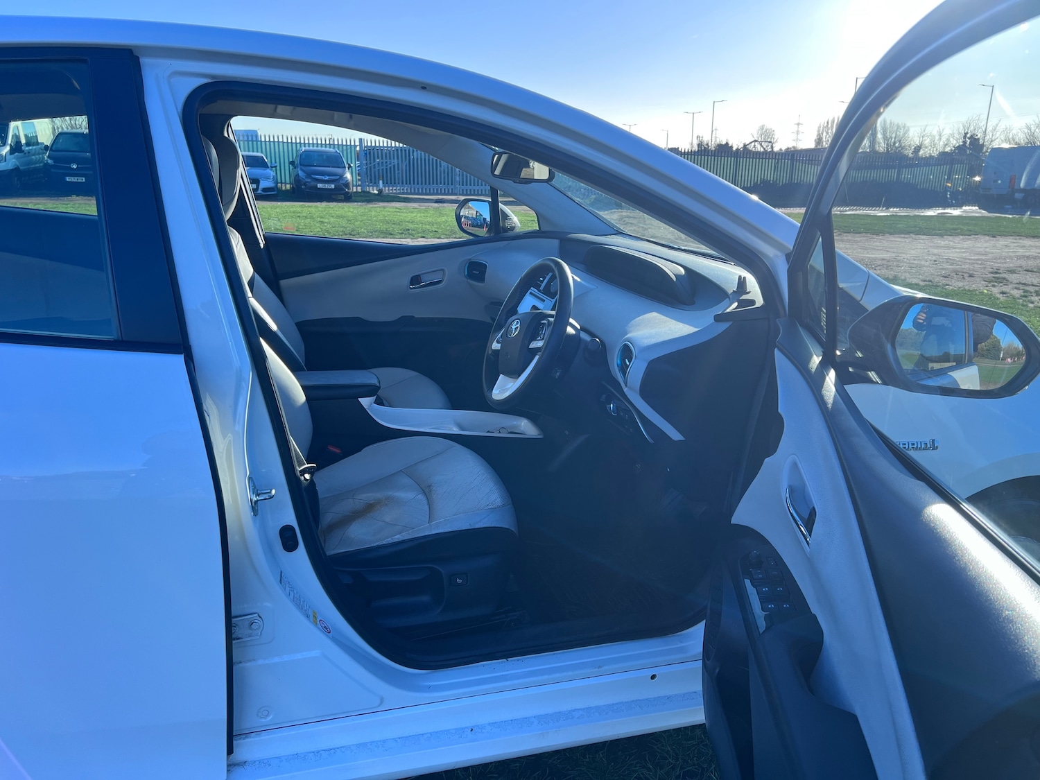 Used Toyota Prius 2016 for sale - 76661182: Photo 25