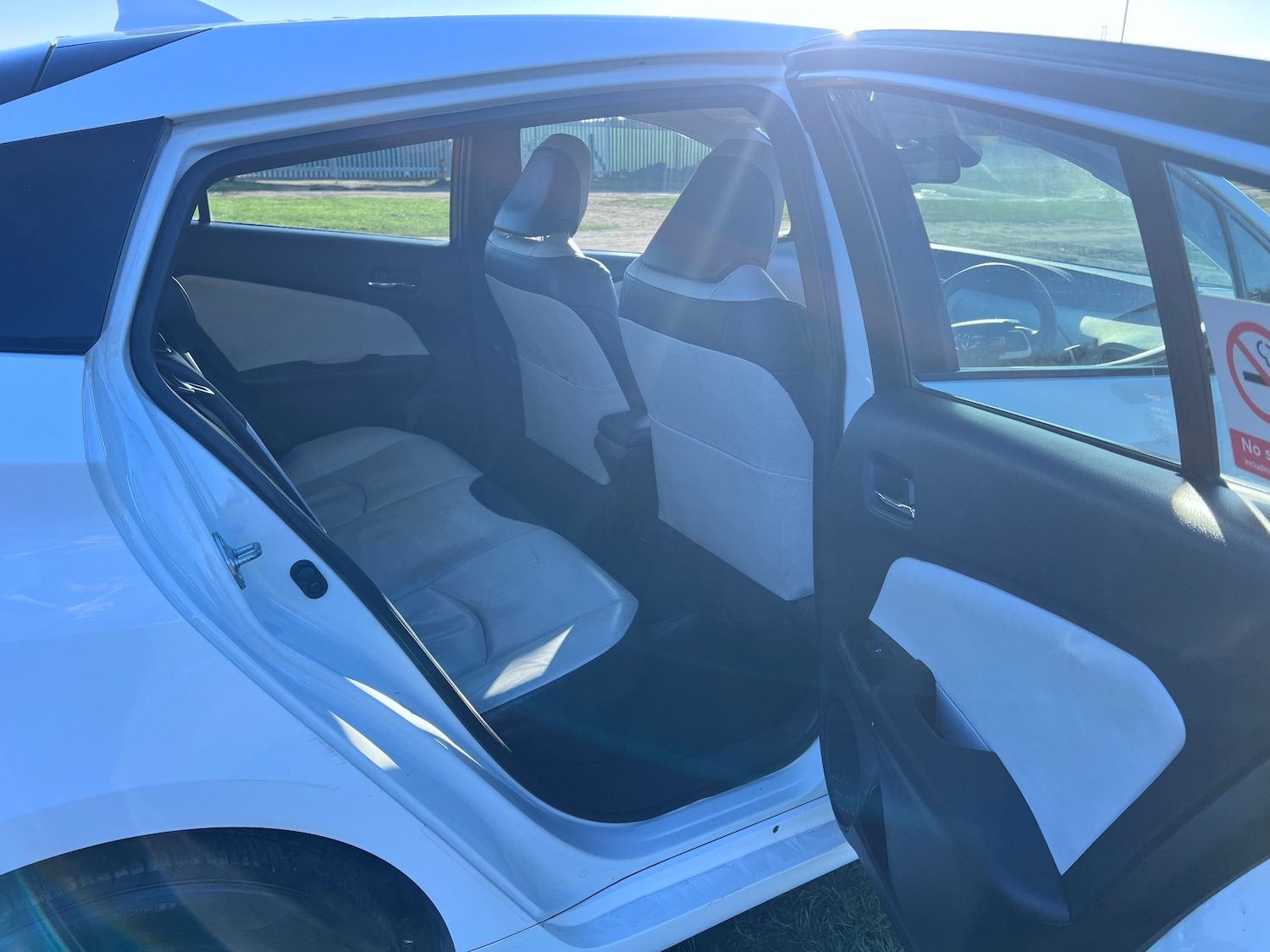 Used Toyota Prius 2016 for sale - 76661182: Photo 26