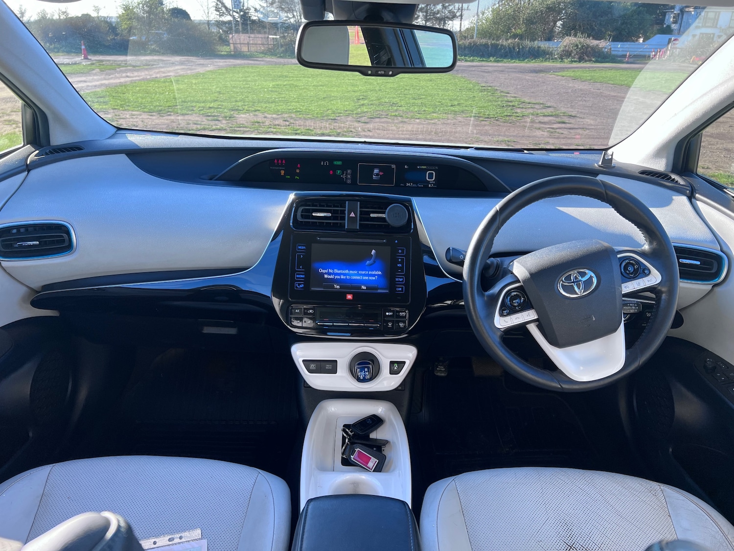 Used Toyota Prius 2016 for sale - 76661182: Photo 5