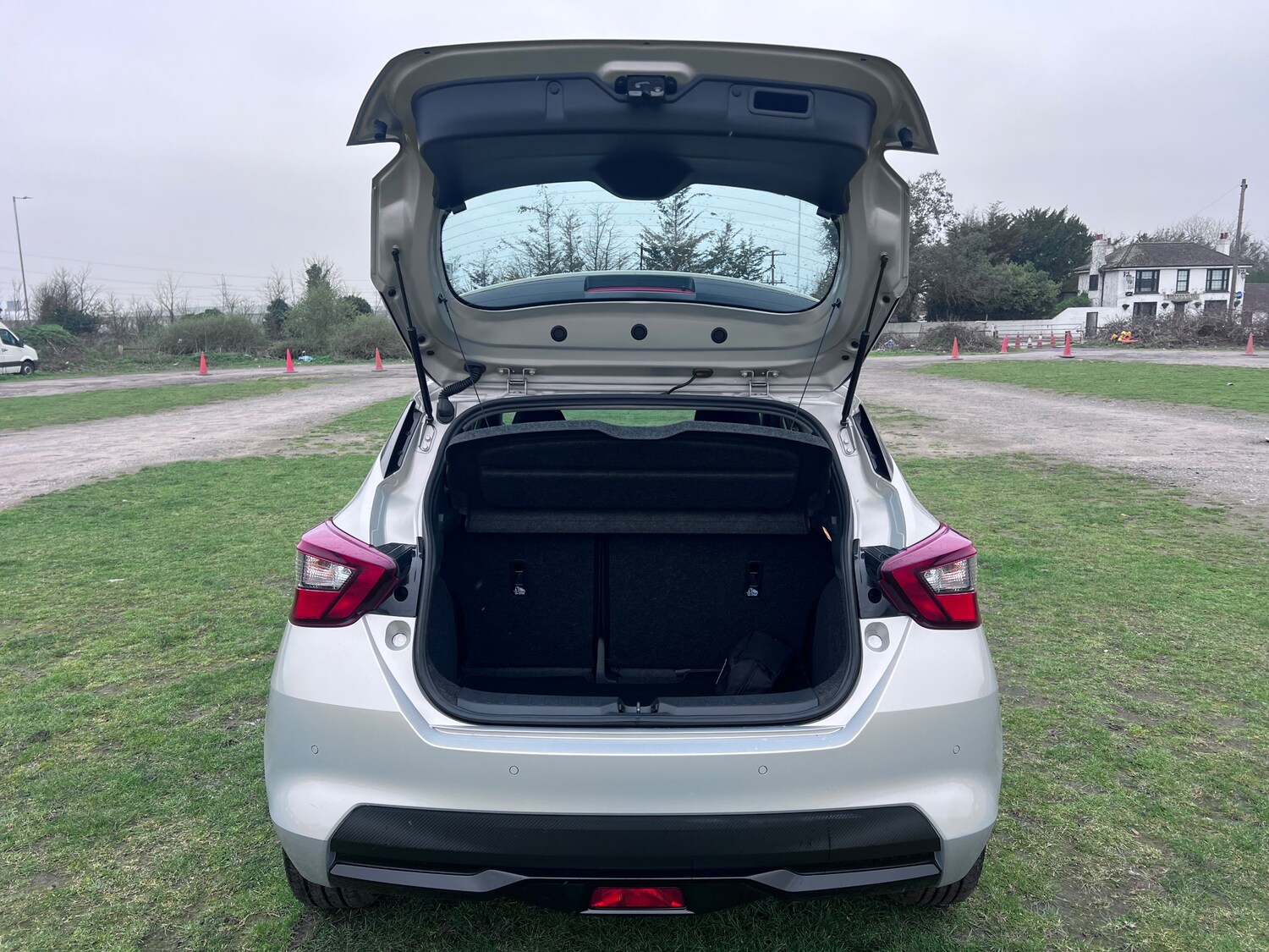 Used Nissan Micra 2021 for sale - 77786425: Photo 36