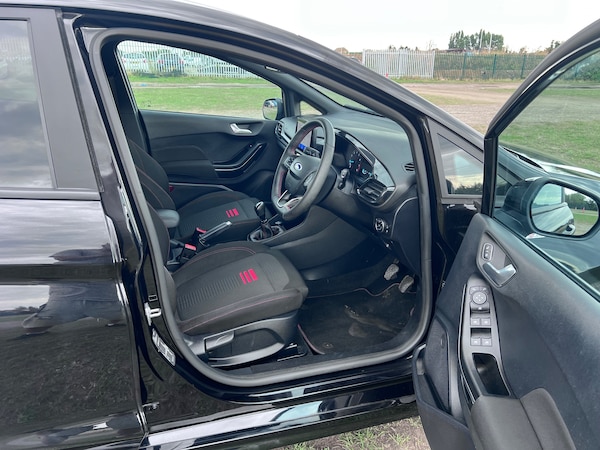 Used Ford Fiesta 2023 for sale - 75392613: Photo 24