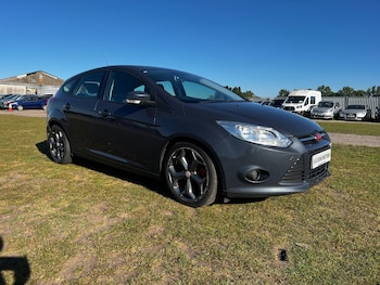Used Ford Focus 2015 for sale - 78464120: Photo