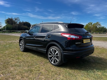 Used Nissan Qashqai 2016 for sale - 78419064: Photo