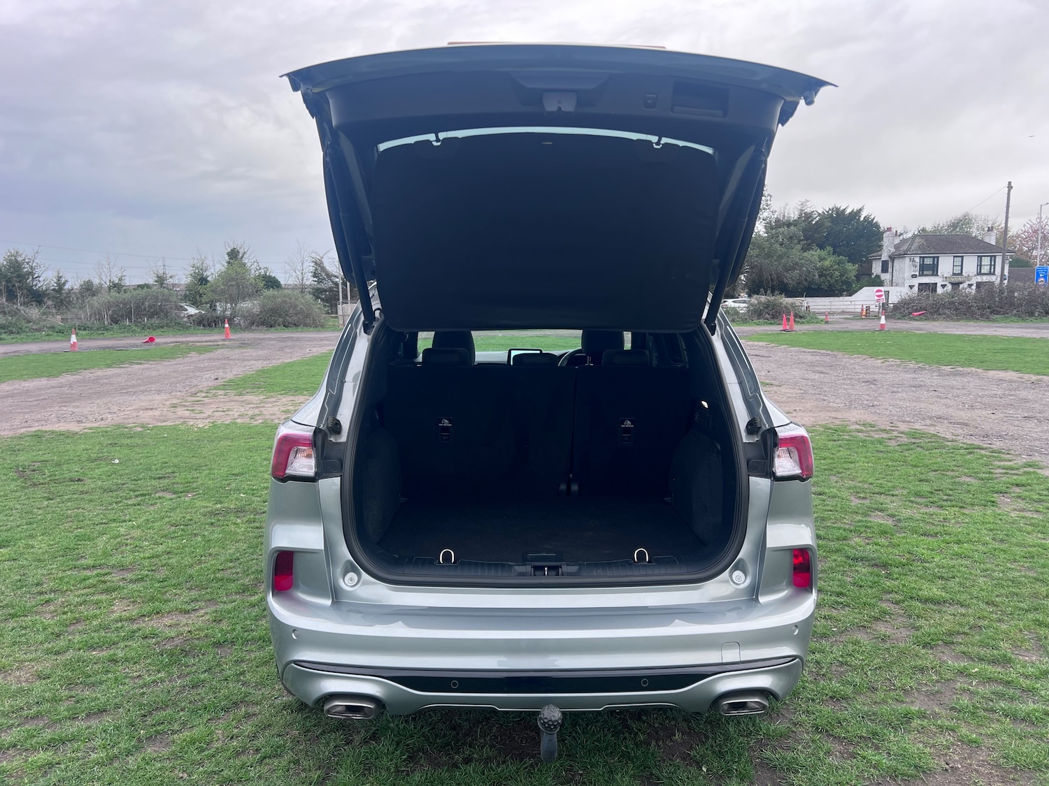 Used Ford Kuga 2023 for sale - 76410430: Photo 44