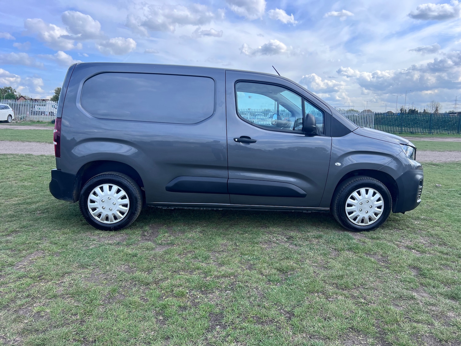 Vehicle 29