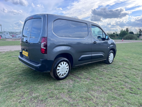 Used Peugeot Partner 2021 for sale - 74658457: Photo 4