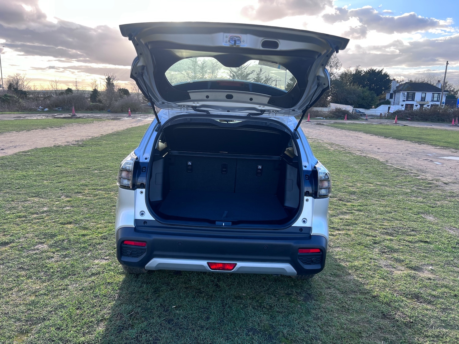 Used Suzuki SX4 S-Cross 2023 for sale - 76919071: Photo 38