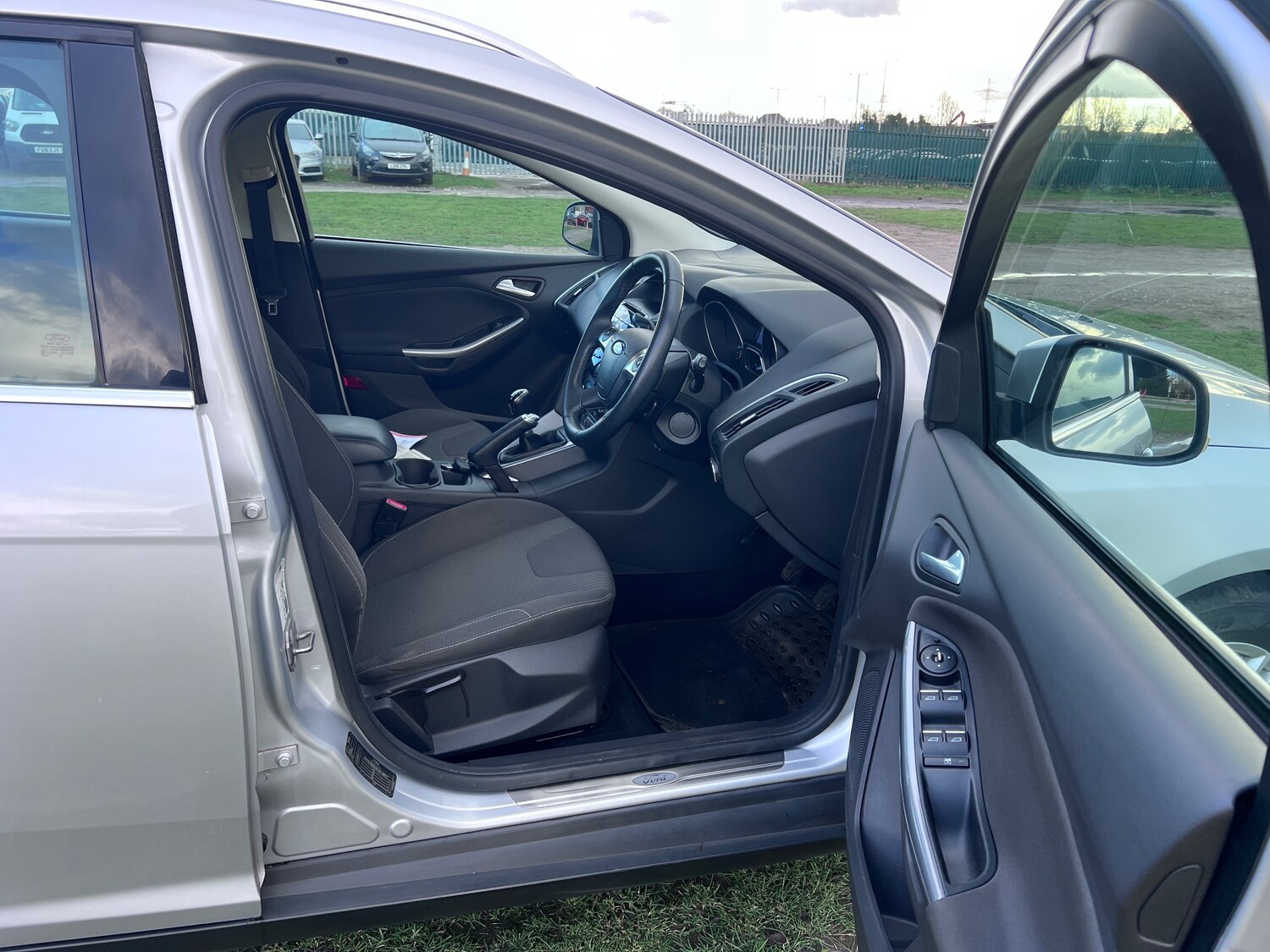 Used Ford Focus 2012 for sale - 77576560: Photo 27