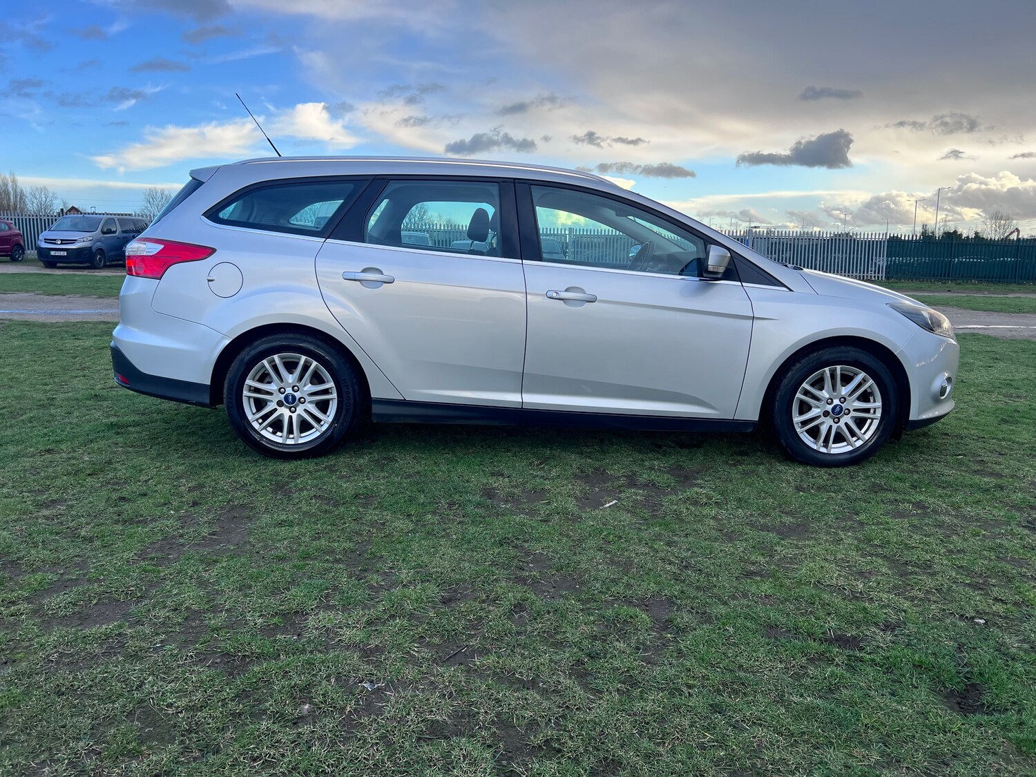 Used Ford Focus 2012 for sale - 77576560: Photo 38